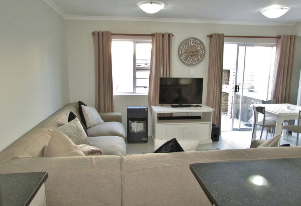 3 Bedroom Duplex in Overbaakens, Po... RL939215 Just Property