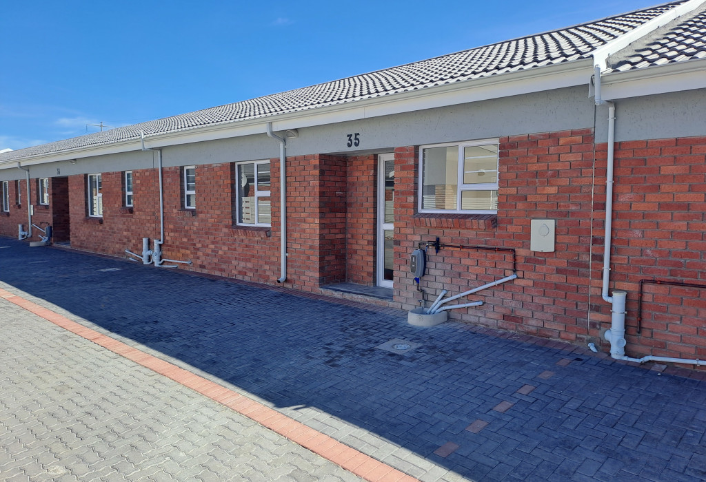 2 Bedroom Townhouse in Lorraine, Po... RL947204 Just Property