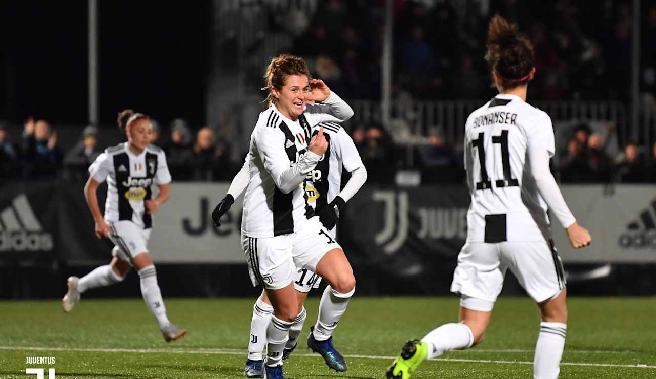 0_women_juveflorentia01.jpg