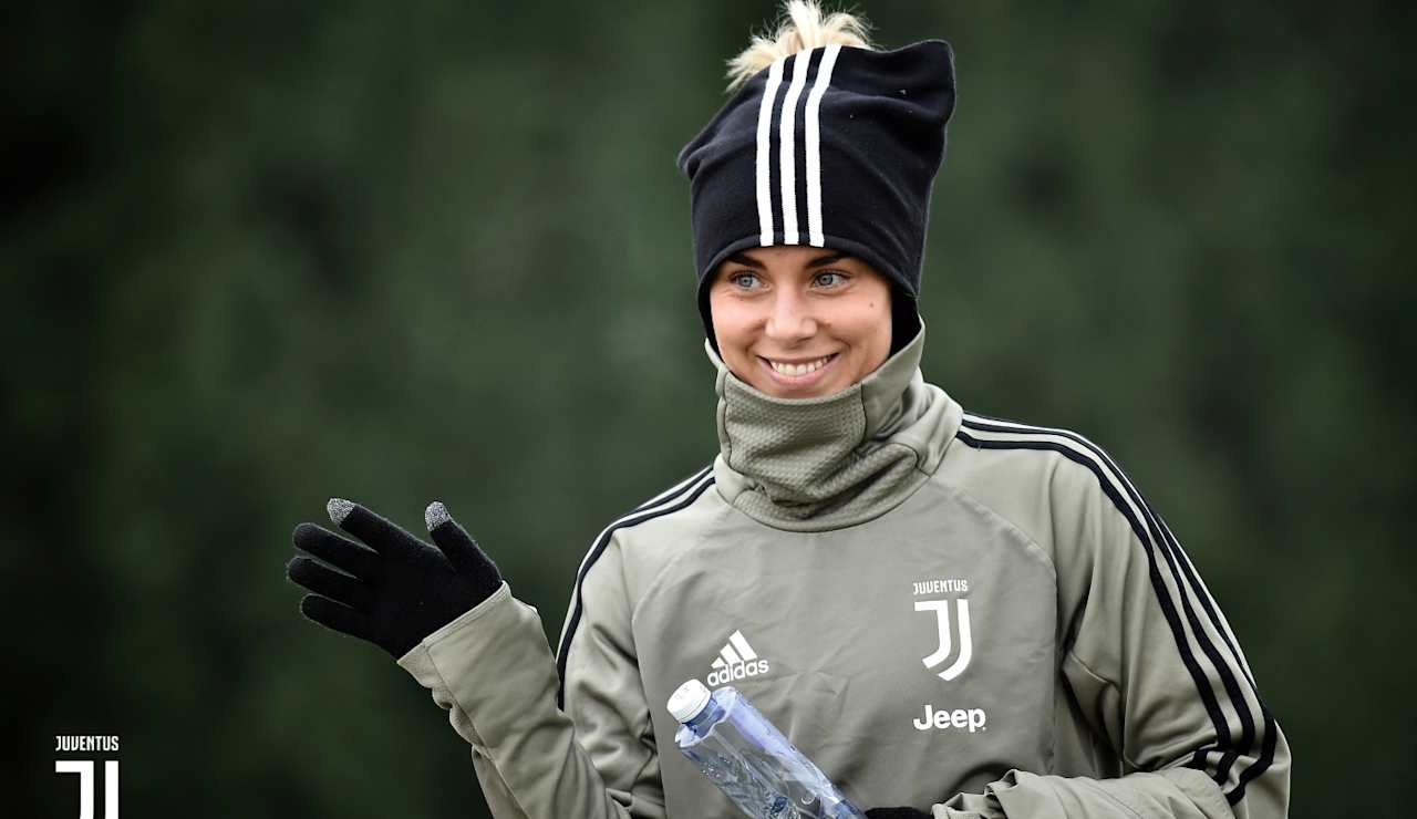 all_wome_070205.jpg
