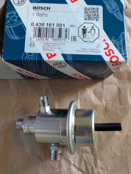Genuine OEM Bosch Fuel Pressure Regulator for M102 and M103 Engines
