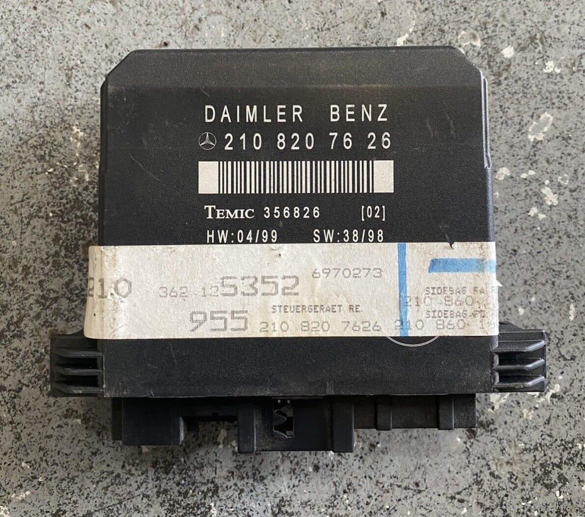 A 210 820 76 26 — photo 1 of 3