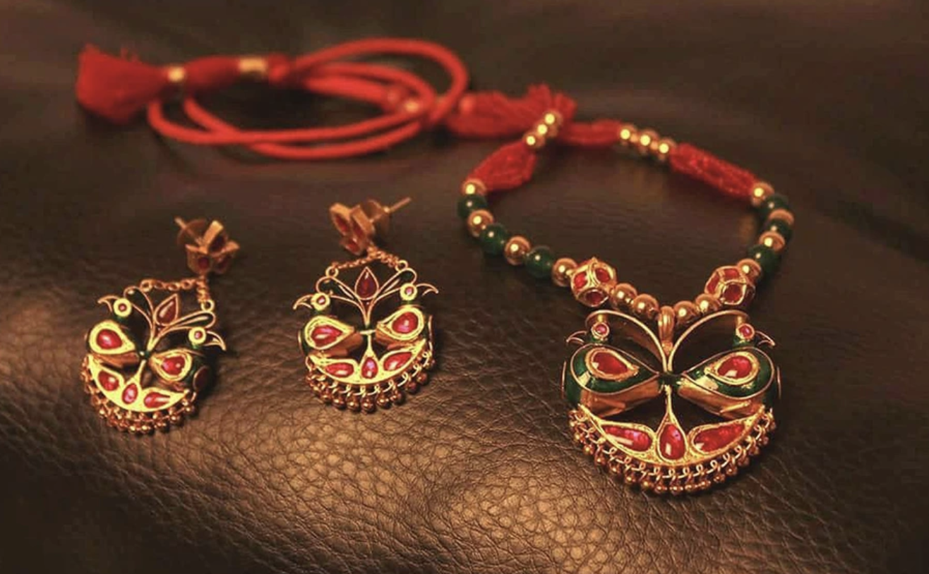 Loka Paro — traditional jewellery of Assam