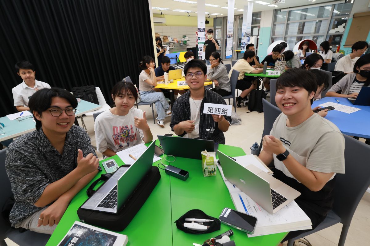 人文社會科學院與理工學院教師合作 成果圖 3