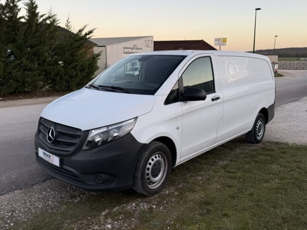 MERCEDES-BENZ VITO 110 CDI 3 Places 102 cv traction avant — photo 3