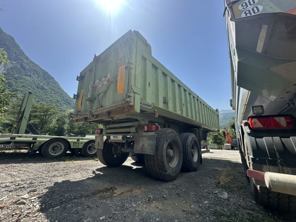 BENNE KAISER 2 essieux 