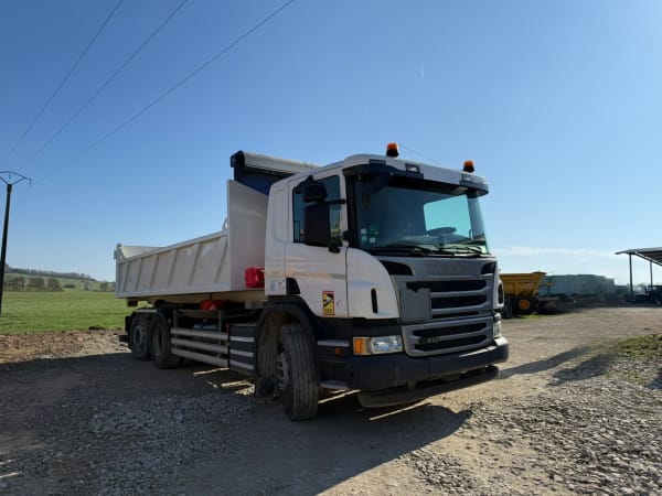 SCANIA P410 6x2*4 BRAS DALBY Vendu avec la benne / Transcover — photo 2