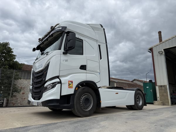 IVECO S-WAY 530 — photo 3