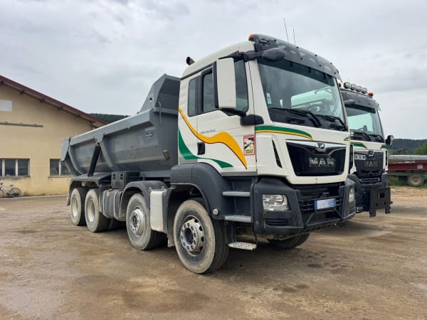 Man TGS 35.460 8X4 Benne ronde enrochement Forez-bennes ROC LINE — photo 2