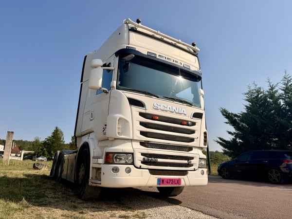 Scania R730 LA6X2 HNB Essieux jumelées — photo 2