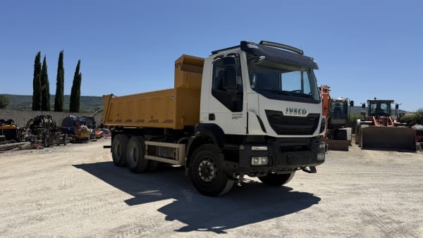 IVECO TRAKKER 6x4 Bi-Benne — photo 2