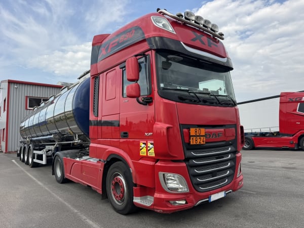 TRACTEUR DAF XF 530 SUPER SPACE ADR CITERNE + PTO — photo 2