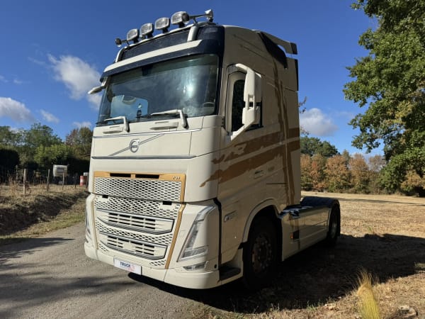 TRACTEUR VOLVO FH500 KIT HYDRAULIQUE - ADR AT/FL — photo 2