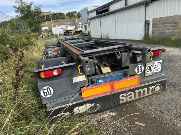 REMORQUE SAMRO PORTE CAISSONS — photo 2