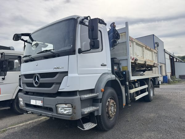 CAMION MERCEDES AXOR PLATEAU BLUETEC 5 — photo 2