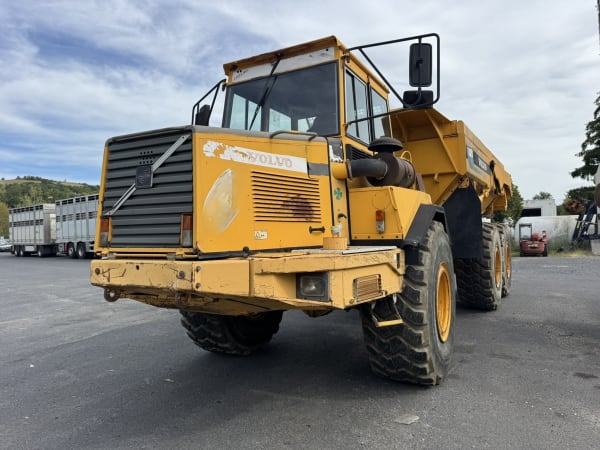 DUMPER VOLVO — photo 3