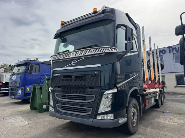 VOLVO FH500 6x4 GRUMIER Plateau à Berce / Grue KESLA — photo 3
