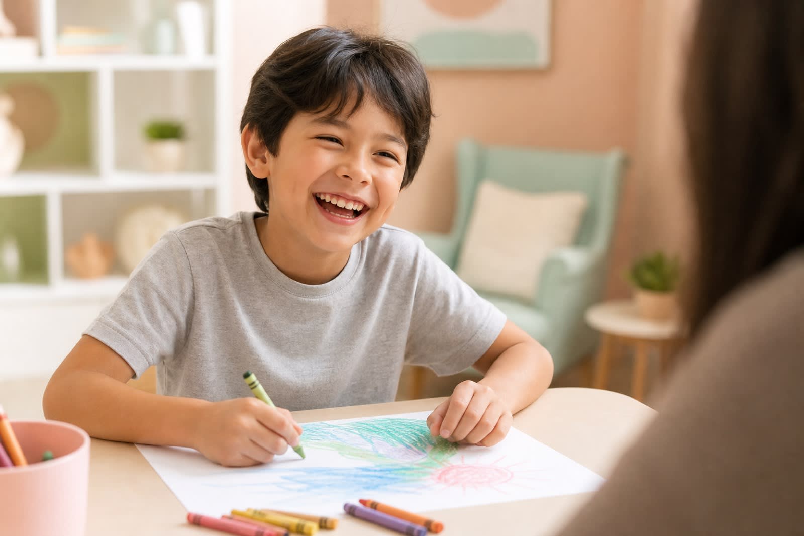 Child therapy san francisco — happy child drawing in therapy