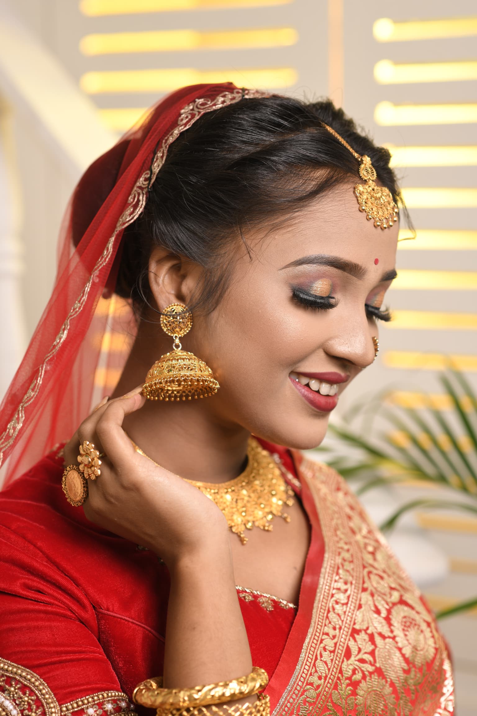 Best Indian bridal makeup service for your dream wedding.