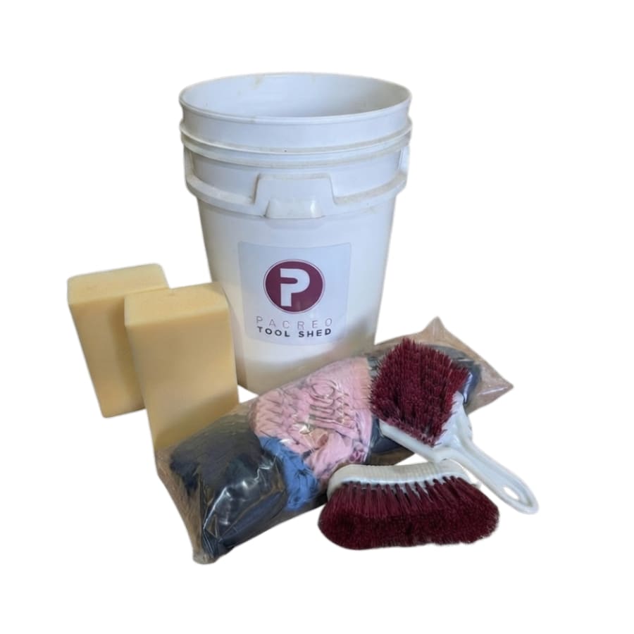 Essential Cleaning Kit