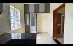 Elegant 2BHK Home with Modern Elevation — புகைப்படம் 3 காட்டு