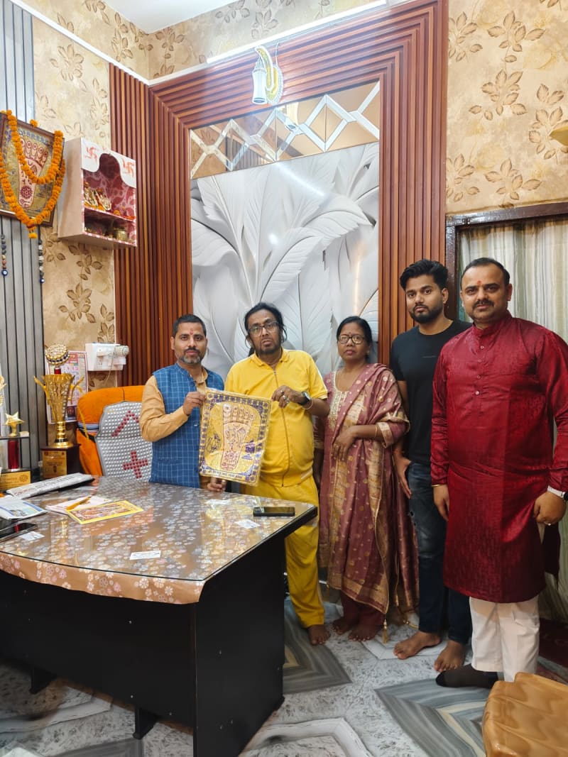 Puja and ritual moments at Gaya Ji