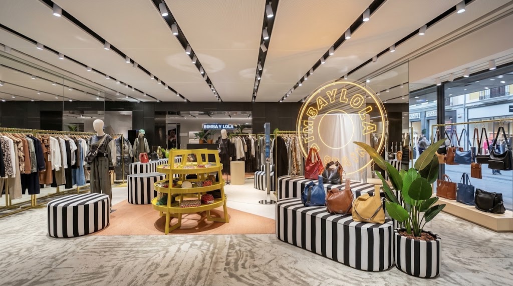 Bimba y Lola: Where Artistic Expression Meets Contemporary Fashion