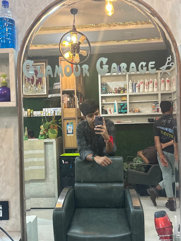 Vijeta's glamour garage unisex salon