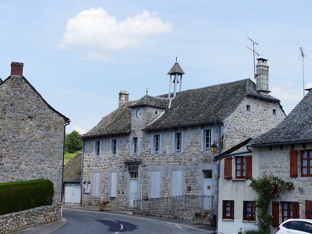 Saint-Symphorien-de-Thénières