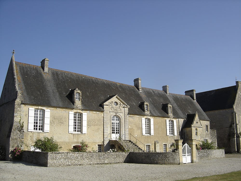 Longues-sur-Mer