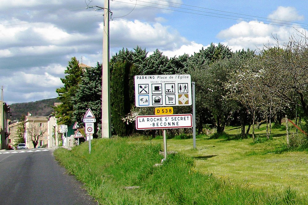 Roche-Saint-Secret-Béconne