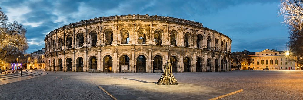 Nîmes