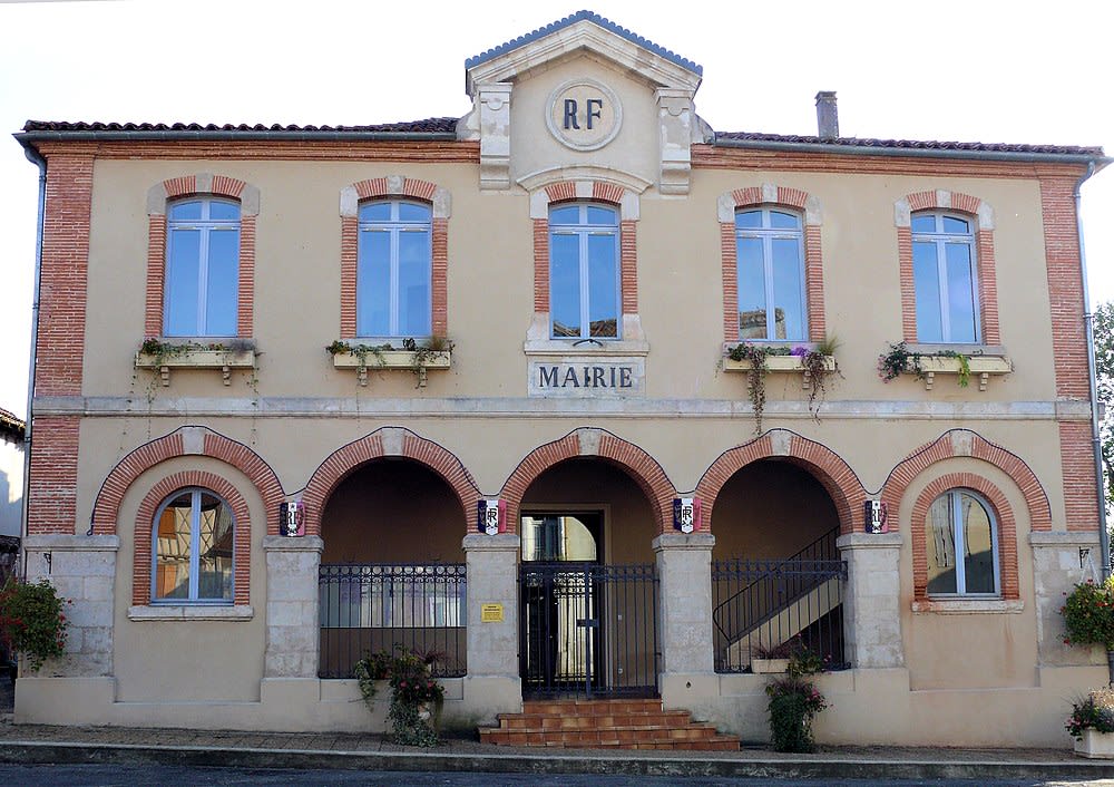 Castelnau d'Auzan Labarrère