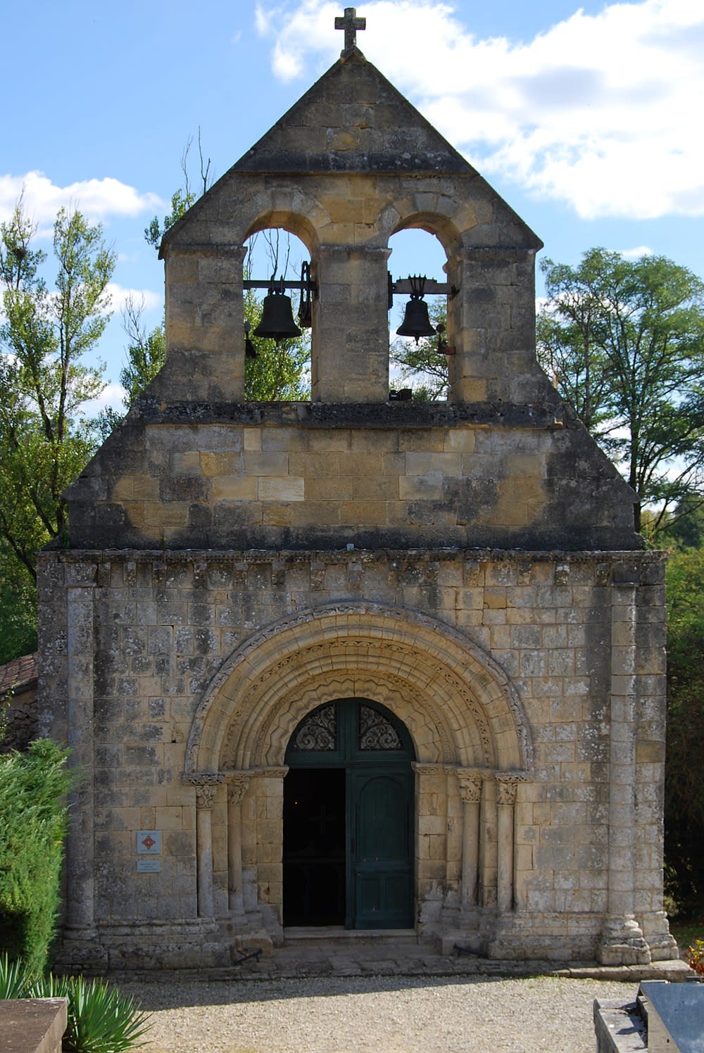 Saint-Genès-de-Lombaud