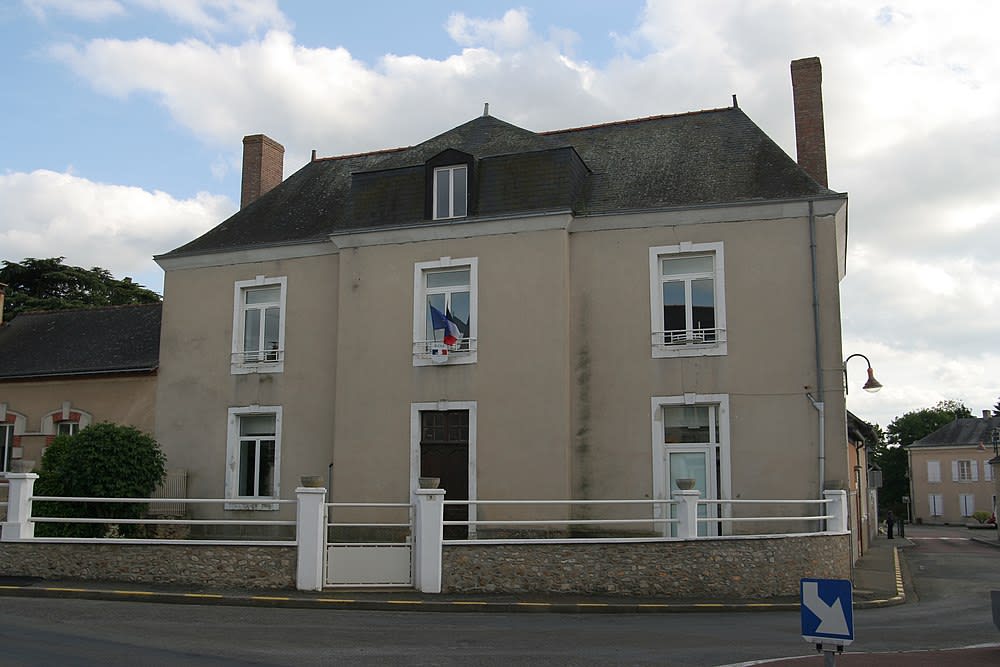 Le Breil-sur-Mérize