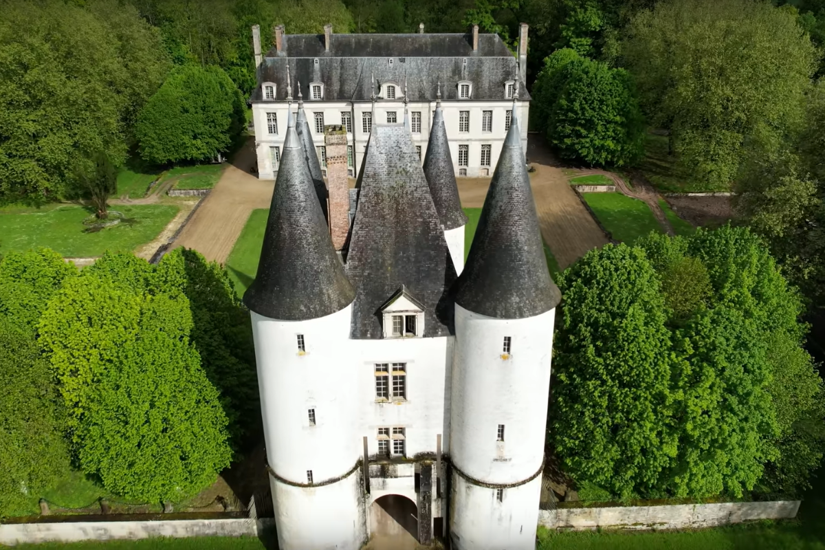 Château de Dampierre, vu du ciel