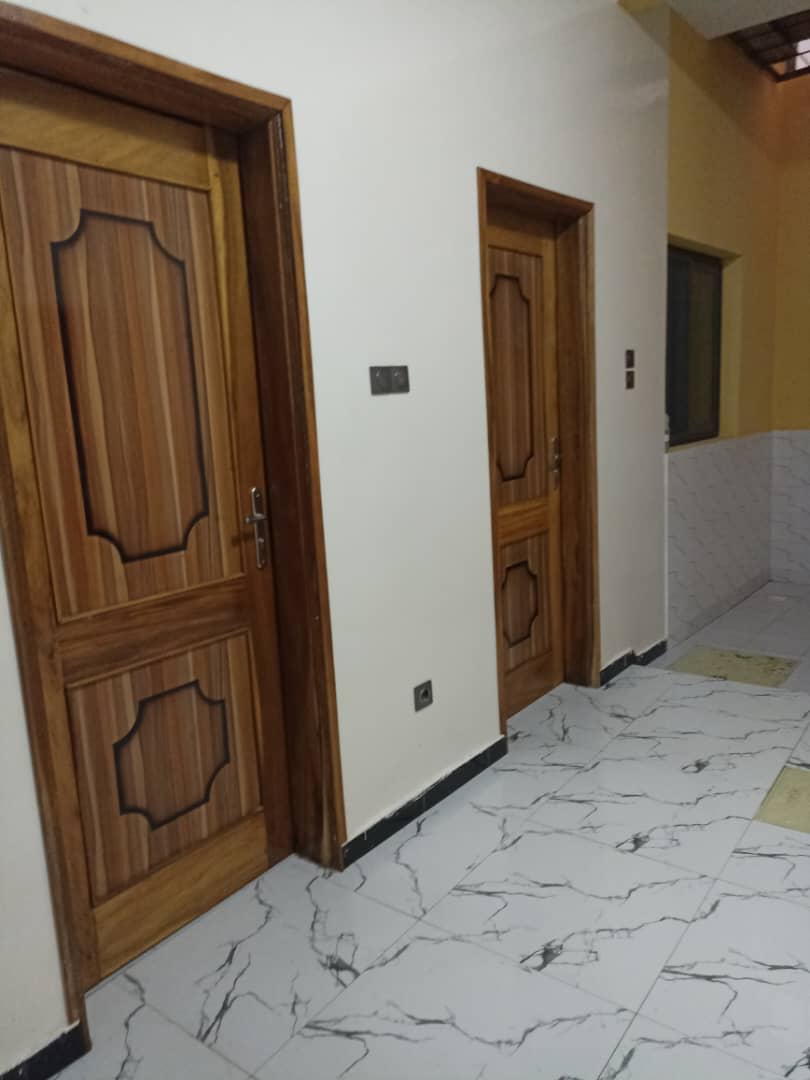 Appartement 3 chambres Thiaroye — photo 2