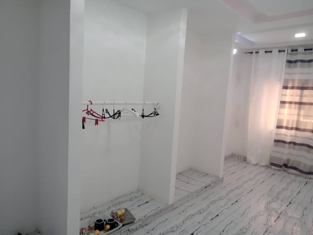Un joli duplex de 4 chambres salon à Ngor Almadies  — photo 4