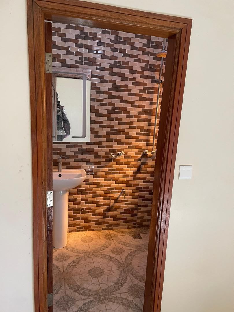 Appartement F3 à Louer Almadies Recasement - 2 Chambres | 1er Étage | 311 000 FCFA/mois