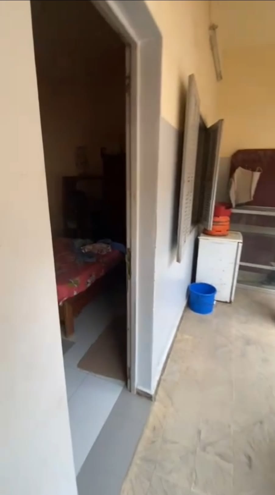 Maison 350m² + 3 Magasins à Vendre - Face Mosquée Massalikoul Jinaan | Titre Foncier | 399M FCFA — photo 4