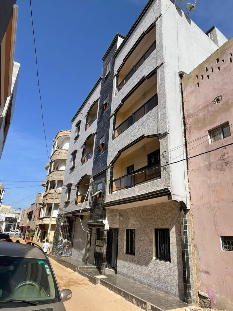Immeuble R+4 Neuf à Zac Mbao - Déjà loué — photo 2