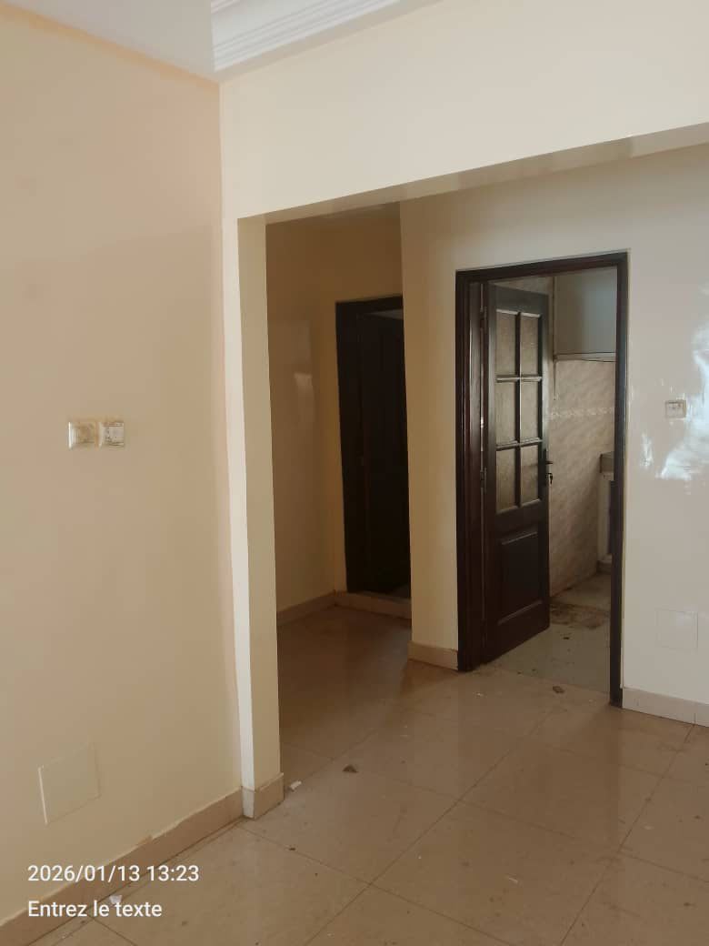 Appartement F3 à Louer Cité Keur Gorgui - 2 Chambres avec Grands Balcons | 280 000 FCFA/mois
