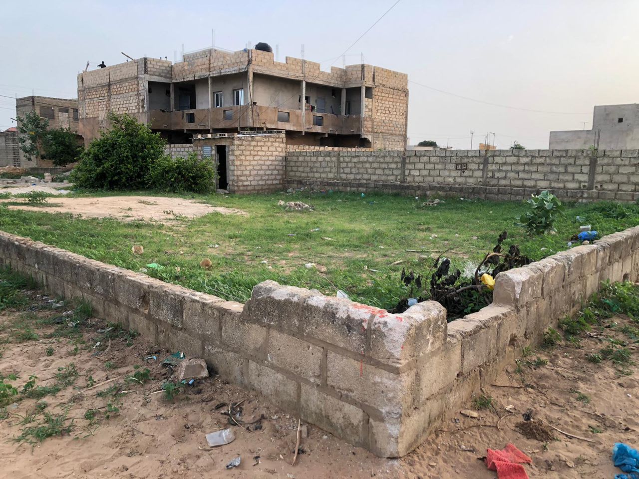 Terrain d'Angle 300m² à Vendre Saly Aérodrome - Derrière Total | Près Route Malicounda | 12,5M FCFA
