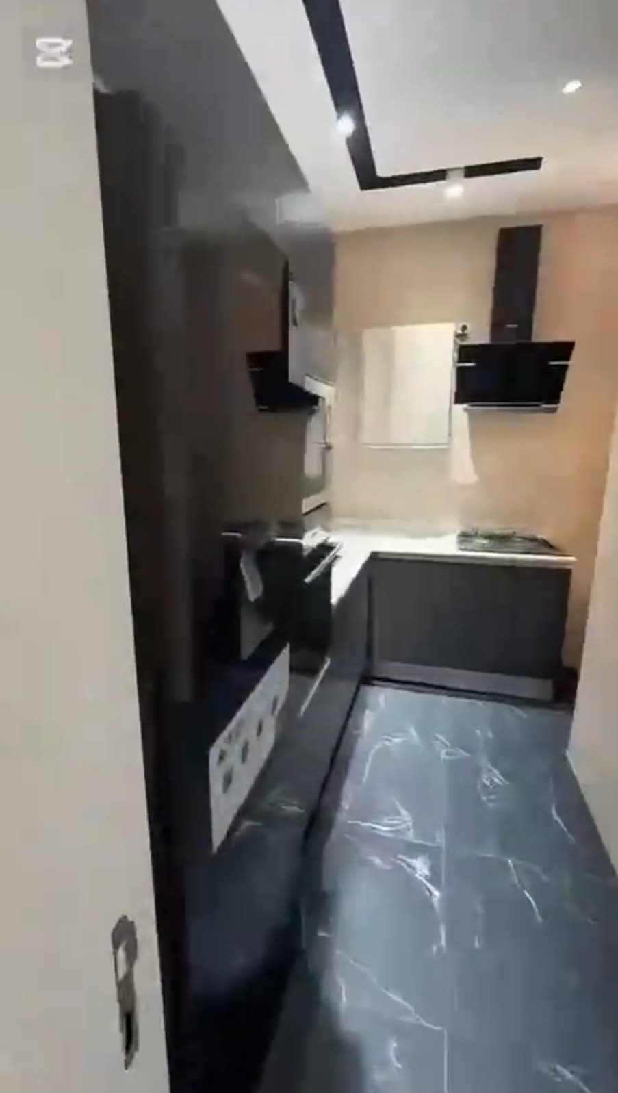 Studio Moderne à Louer à Ouakam – Proche Terminus P7 | Immeuble Sécurisé | 350.000 FCFA — photo 2