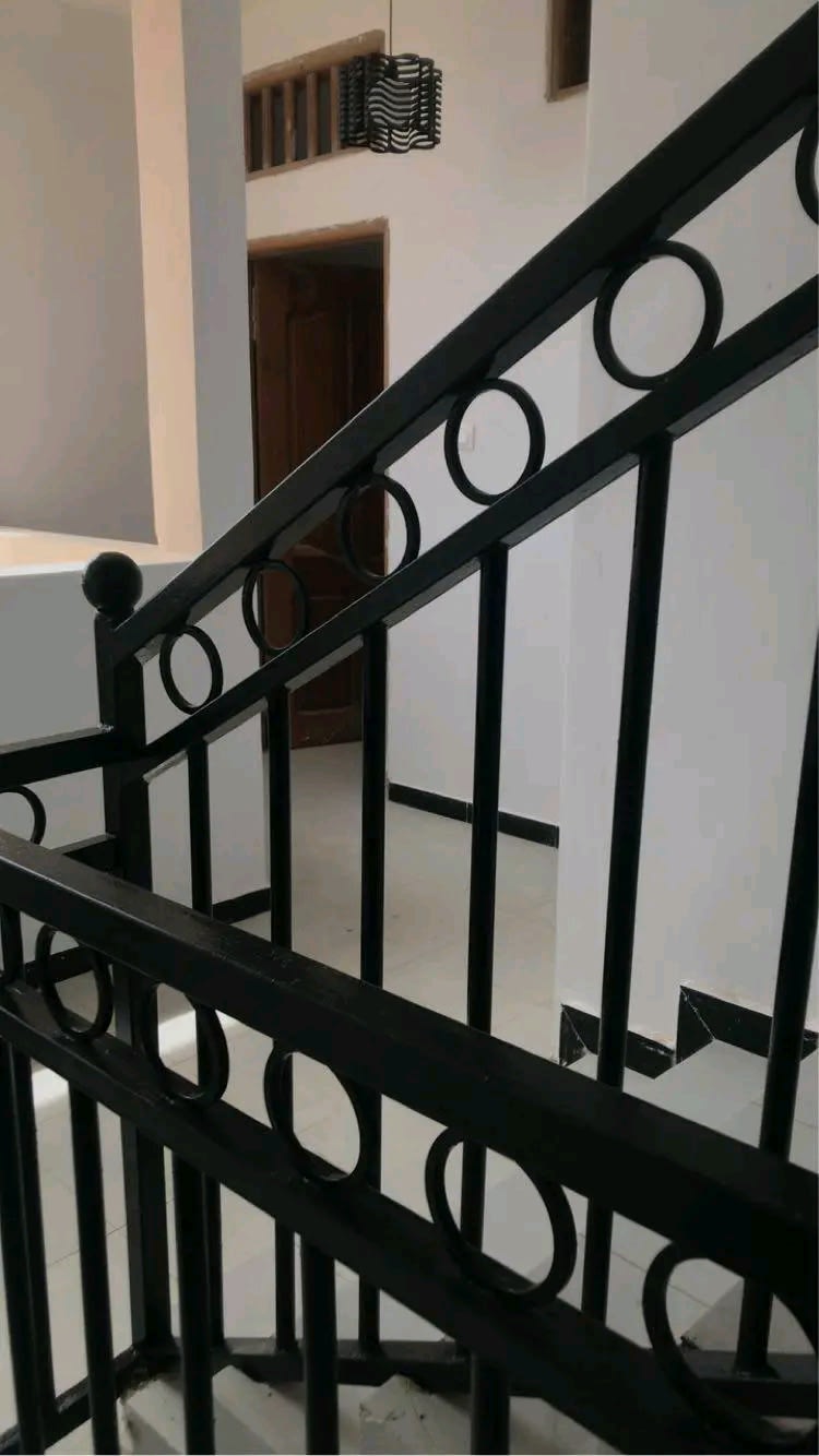 Appartement F3 Neuf à Louer Grand Yoff - Arrêt BRT Pont Sénégal 92 | 2 Chambres | 260 000 FCFA/mois — photo 2