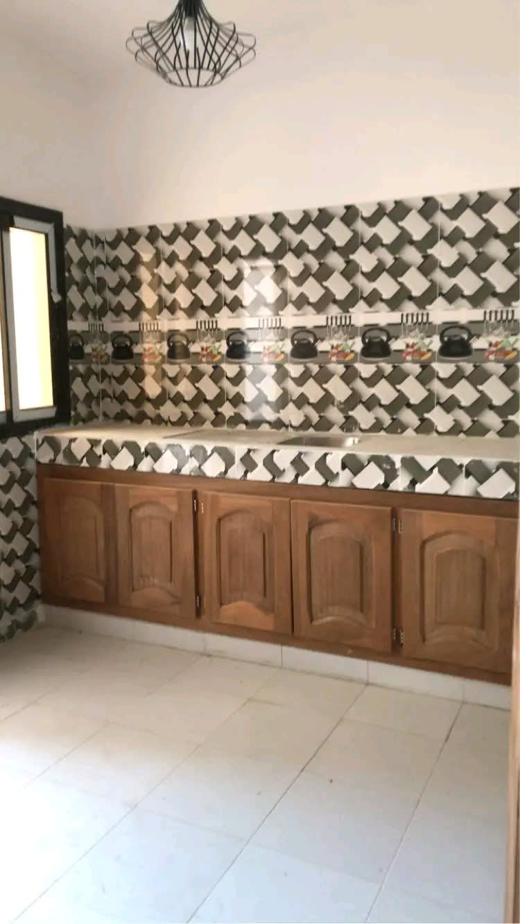 Appartement F3 Neuf à Louer Grand Yoff - Arrêt BRT Pont Sénégal 92 | 2 Chambres | 260 000 FCFA/mois — photo 4