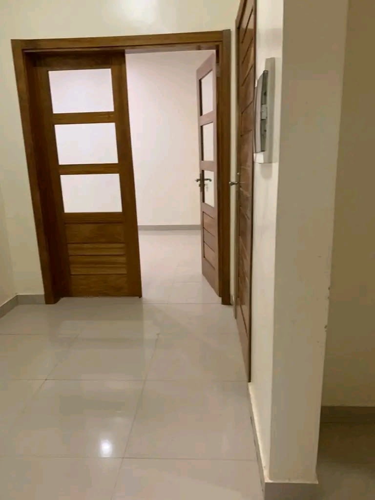 Appartement F3 à Louer ZAC Mbao - 2 Chambres + Salon | Quartier Organisé | 150 000 FCFA/mois — photo 2