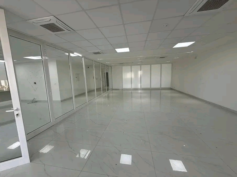 Bureaux Premium 380m² à Louer VDN Dakar - Immeuble Récent 2ème-7ème Étages | Surface Modulable | 1,1M FCFA/m² — photo 3