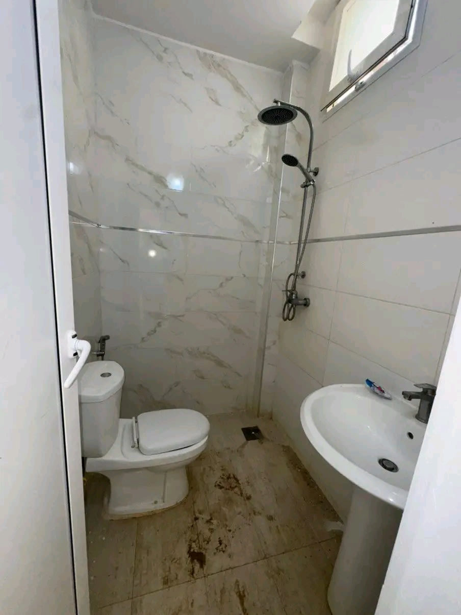 Appartement Moderne F3 à Louer ZAC Mbao - Rond-Point Sipres | Faux Plafond + Patio + Buanderie | 175 000 FCFA/mois — photo 3
