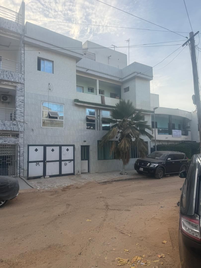 Villa 250m² à Vendre Sacré-Cœur 3 - Titre Foncier Individuel | Quartier Premium | 250M FCFA